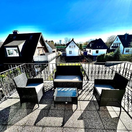 Praktisches Zimmer Im Grossen Haus Mit Garten Дюссельдорф Экстерьер фото